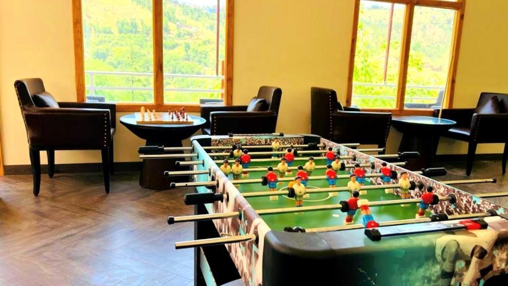 Aamod At Shoghi Luxury Cottage Resort Shimla Zewnętrze zdjęcie