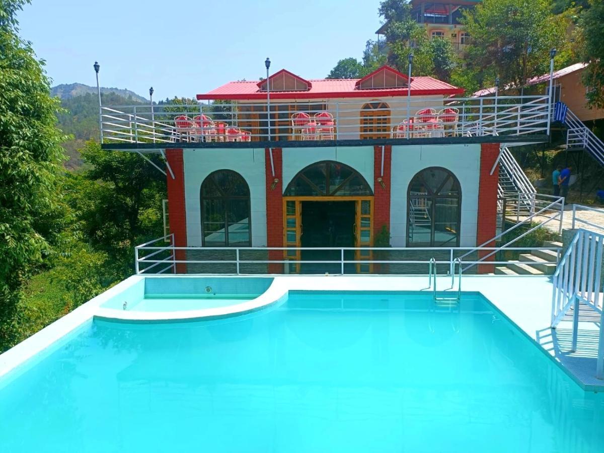 Aamod At Shoghi Luxury Cottage Resort Shimla Zewnętrze zdjęcie