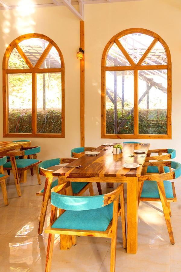 Aamod At Shoghi Luxury Cottage Resort Shimla Zewnętrze zdjęcie