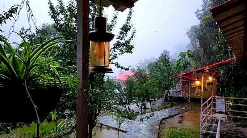 Aamod At Shoghi Luxury Cottage Resort Shimla Zewnętrze zdjęcie