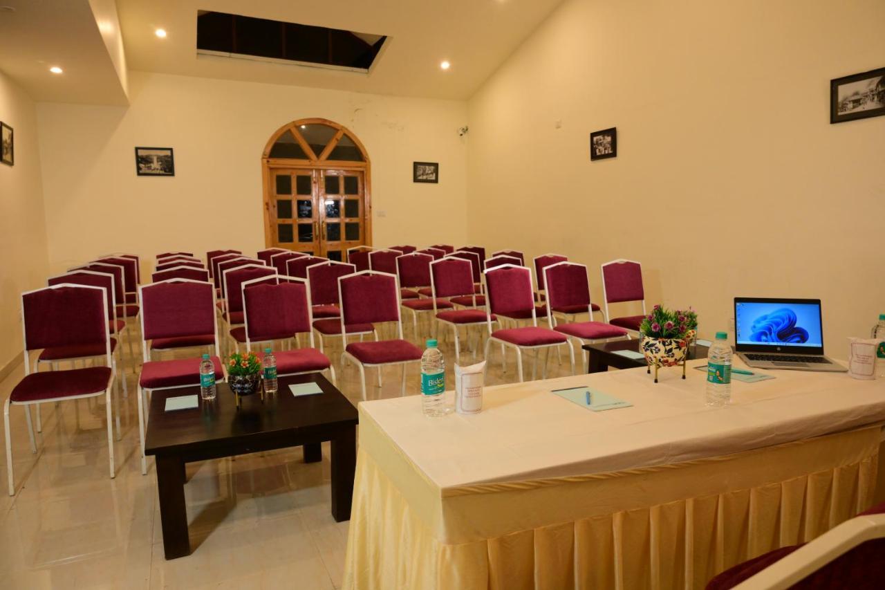 Aamod At Shoghi Luxury Cottage Resort Shimla Zewnętrze zdjęcie